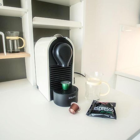Charmantes Studio Apartment In Bestlage Im Stadtzentrum Mit Balkon & Self Checkin - City Loft 3 - โคโลญ ภายนอก รูปภาพ