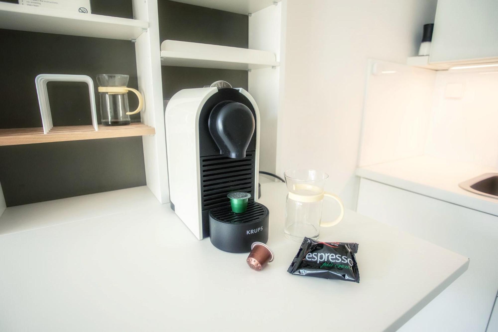 Charmantes Studio Apartment In Bestlage Im Stadtzentrum Mit Balkon & Self Checkin - City Loft 3 - โคโลญ ภายนอก รูปภาพ